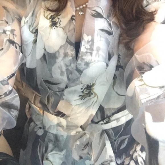 Women kimono wrap. - Picture 2 of 2